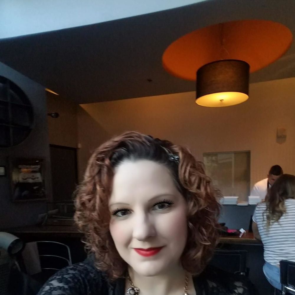 Meet your Posher, Sara